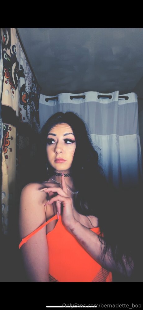 tan onlyfans erwachsene kunst foto