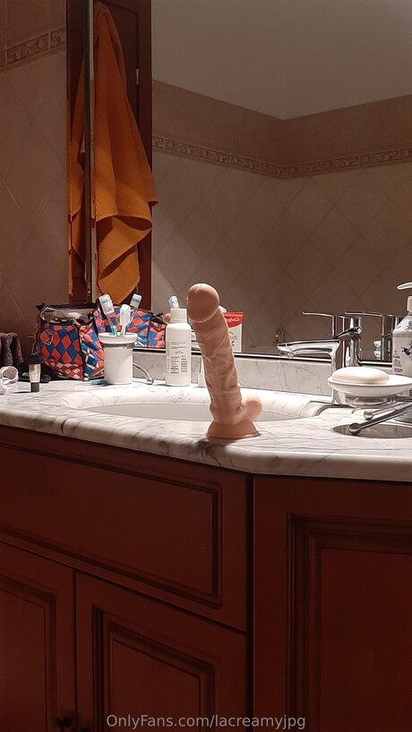 Lacreamyjpg nackt pornostar bilder