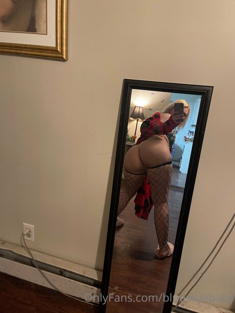 Blueskyebaby heiße pornografische foto