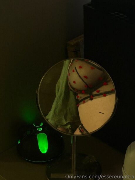 Essereunaltra Profilbild