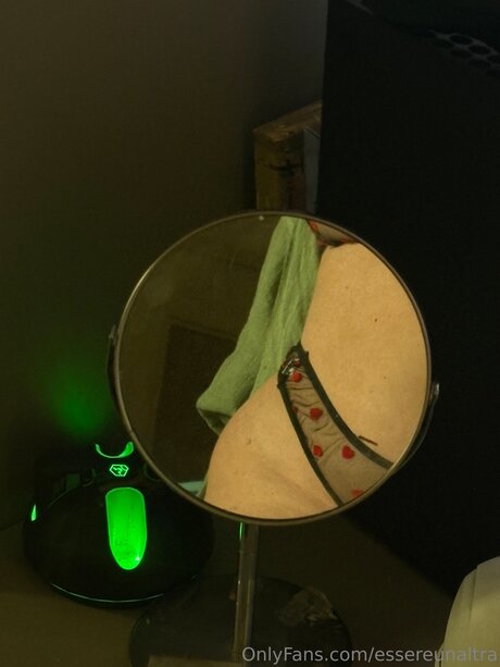 Essereunaltra porno erotische fotos