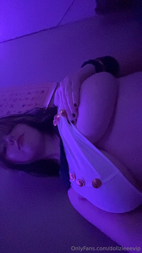 Dollzieeevip schöne pornographische galerien