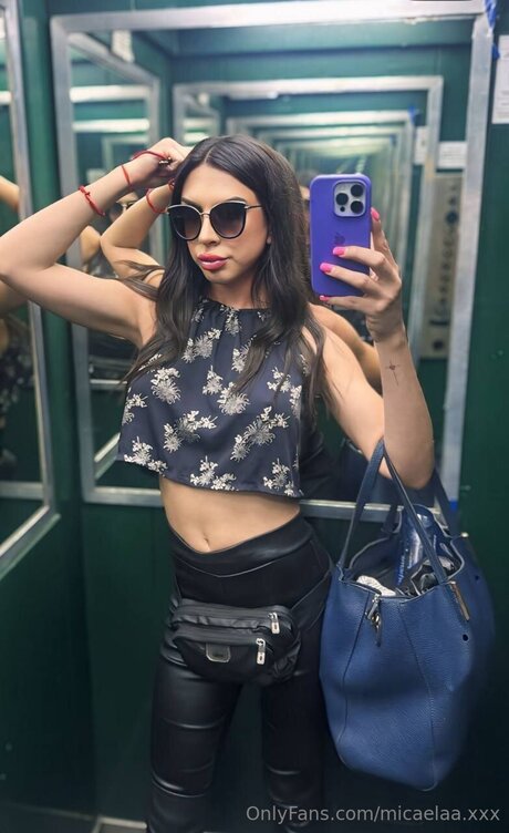 Micaelaa Xxx kostenlose fotos