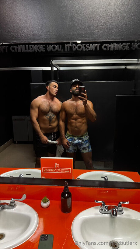 Nickbutlerx schöne pornographische foto