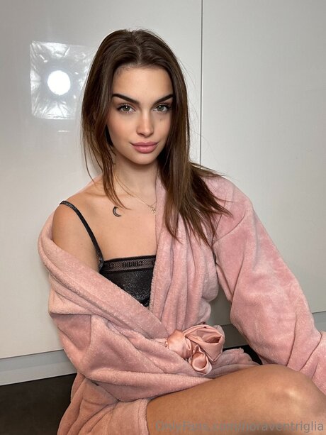 Noorventriglia nackt heiße bilder