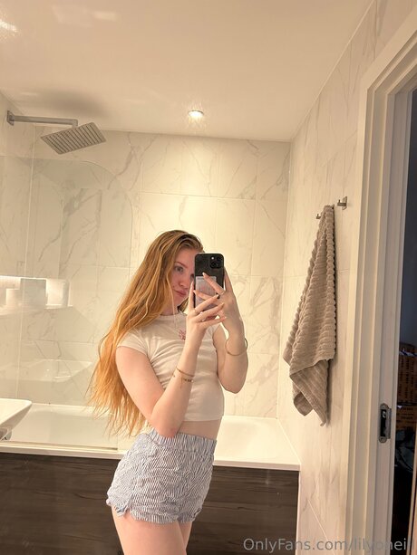 Lilyoneill xxx exklusive foto