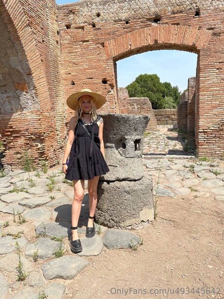 Eva Bambano hübsche sexy fotos