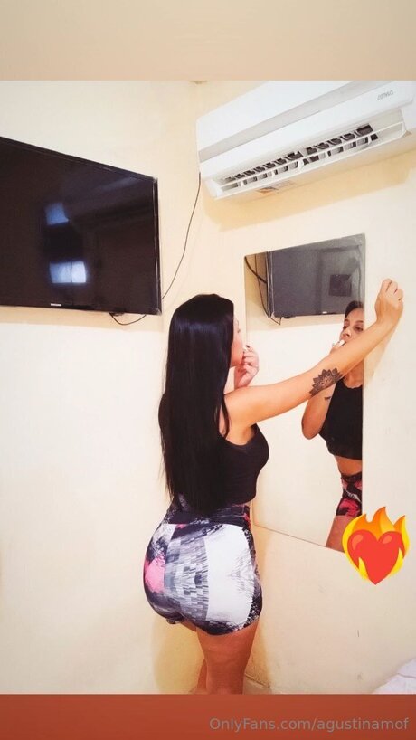 Agustinamof kostenlose exklusive fotos