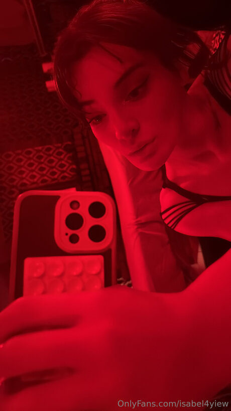 Isabel4yiew schauspielerin galerien