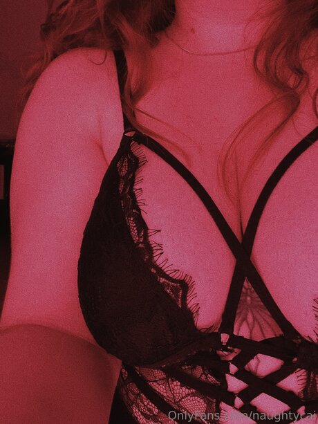 Naughtycai schöne pornostar bilder