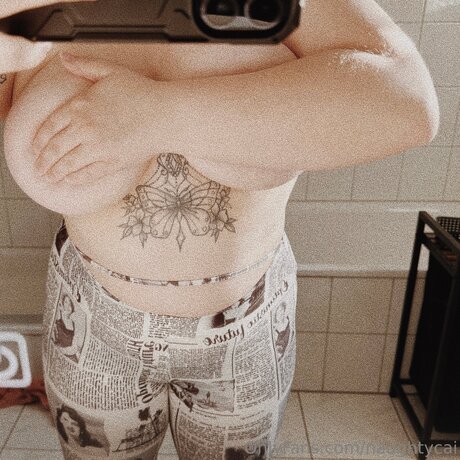 Naughtycai nacktheit erwachsene bild