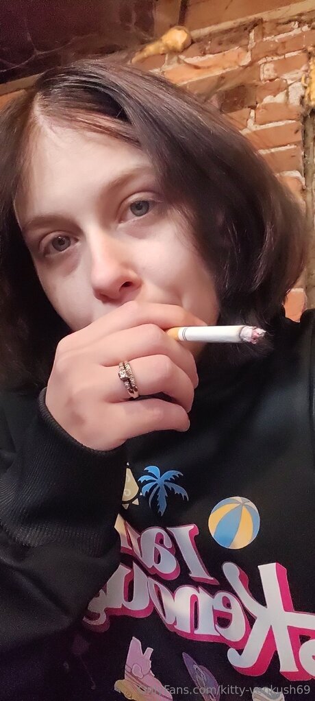 Kitty Vonkush69 perfekte erwachsene foto