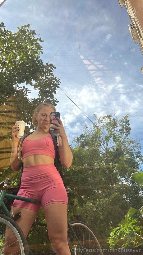 Pinkpussyvc heiße foto