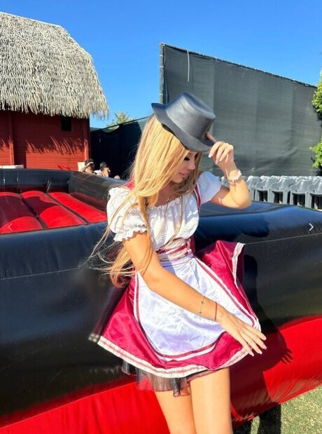 Fabienne Gerber nackt hd bild