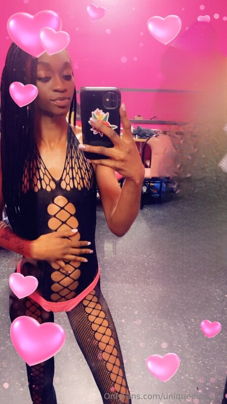 Uniqueeumami perfekte pornografische fotos