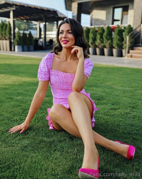 Lady Mila schauspielerin porno bild