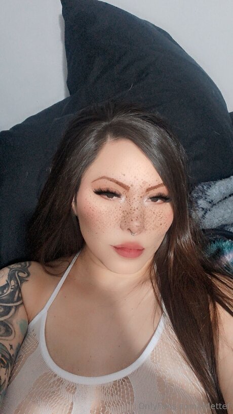 muskel-trans-onlyfans erwachsene nette bild