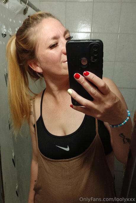 Loolyxxx sexy exklusive foto