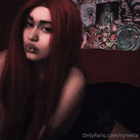 Rynesla exklusive heiße fotos