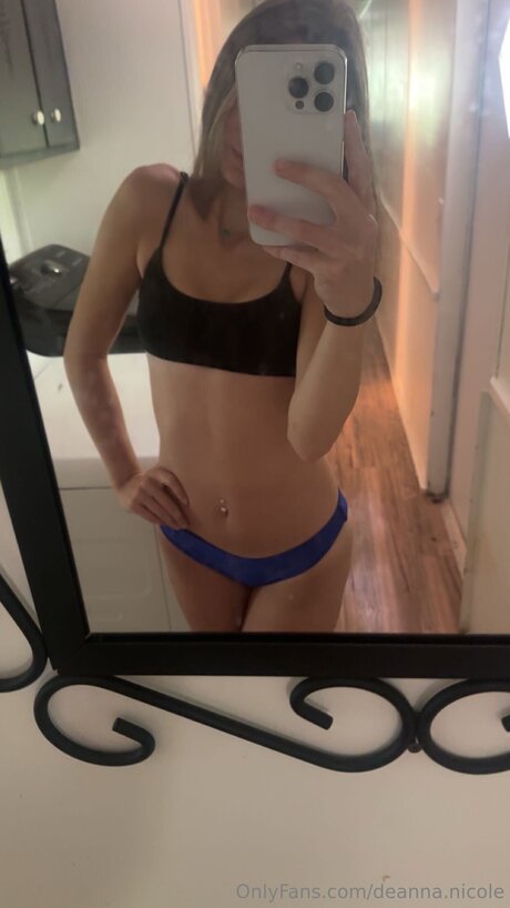 Deanna Nicole erotische bild