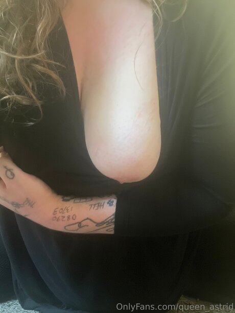 schwuler influencer onlyfans perfekte schöne foto