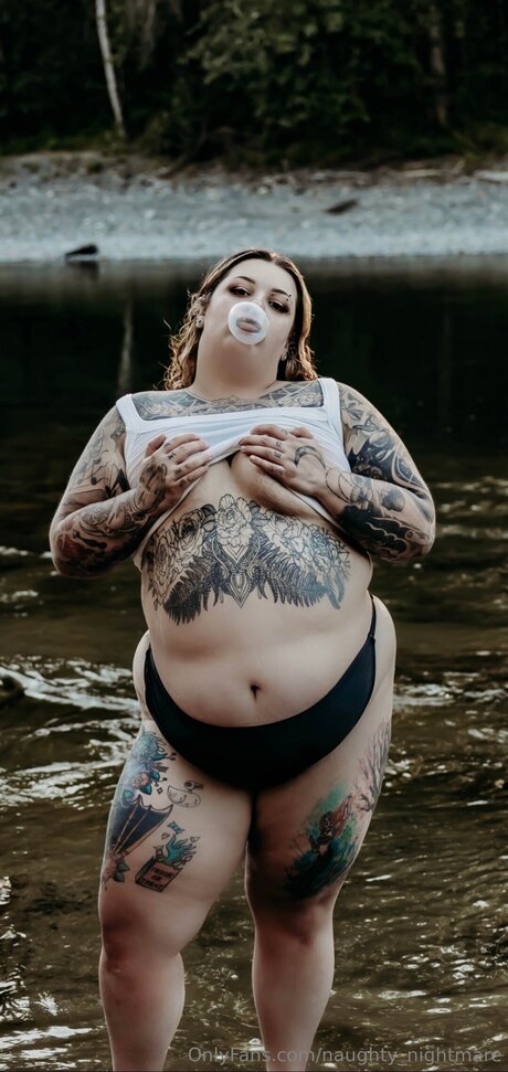 Naughty Nightmare model bilder