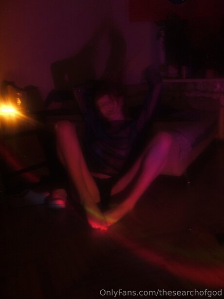 Thesearchofgod schauspielerin porno bild