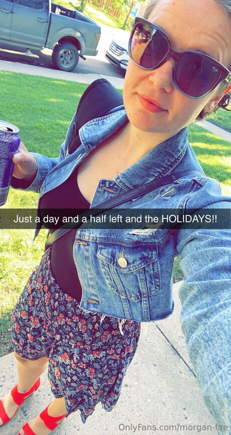 Morgan Fae akt pornostar galerie