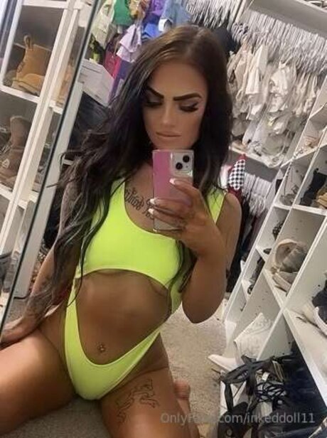 Inkeddoll11 top sexy fotos