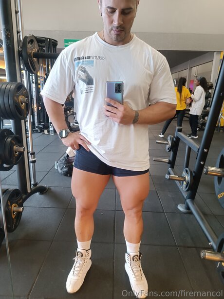 Firemancol model kostenlose foto