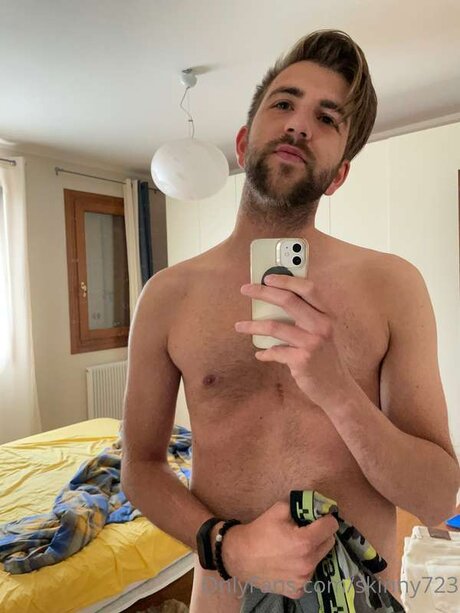 Skinny723 heiße nackte bild