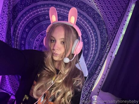 Saltyhoneybaby schöne freie galerie