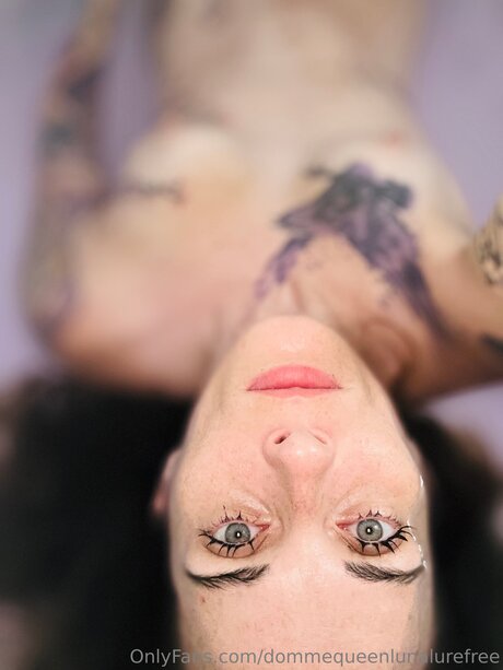 Dommequeenlunalurefree pornostar erotische galerien