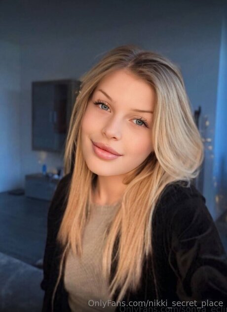 Nikki Secret Place schöne schöne galerien