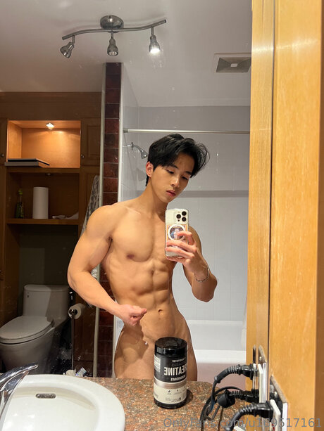 U169517161 hd pornostar foto