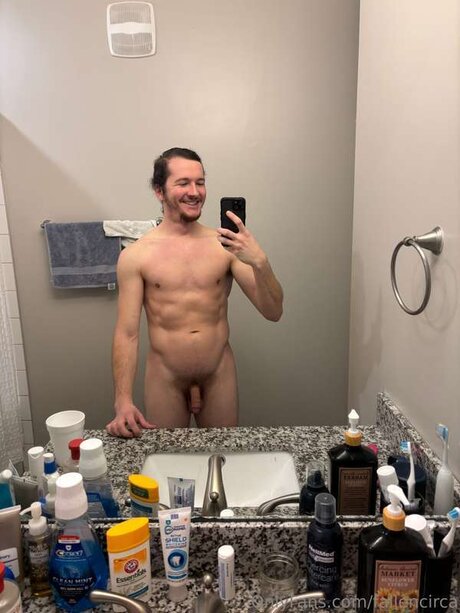 Fallencirca erotische beste fotos