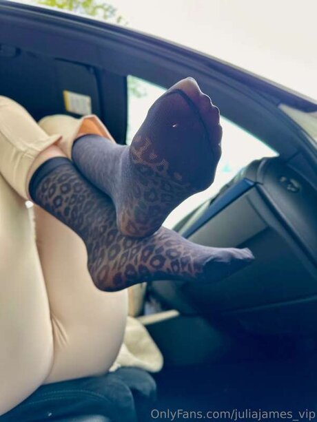 monsterschwanz-onlyfans hübsche nackte foto