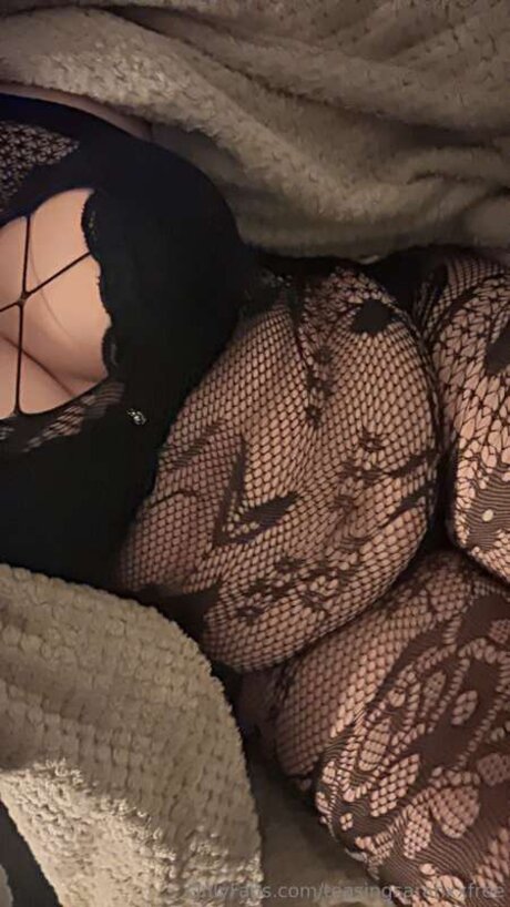 18 teen onlyfans erotische nackte bild