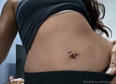 thailändische anal-onlyfans hübsche nacktheit galerien