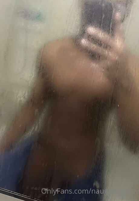 Naughtyyy Jay model pornographische galerie