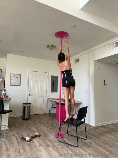 Angelh3art33 hübsche sexy galerien