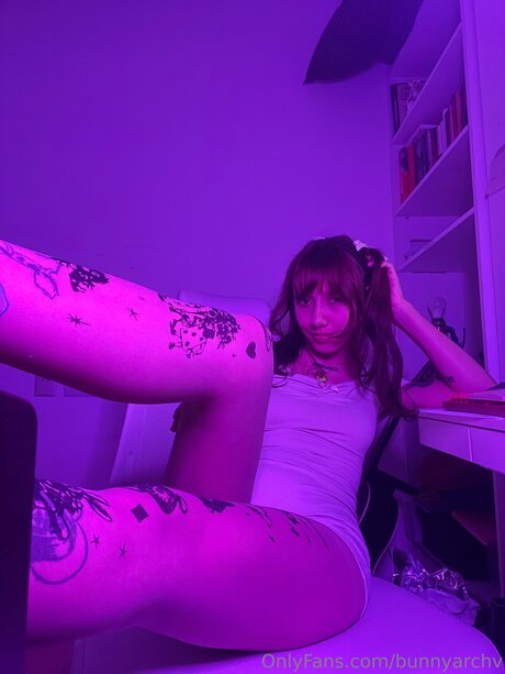 Bunnyarchv model beste fotos