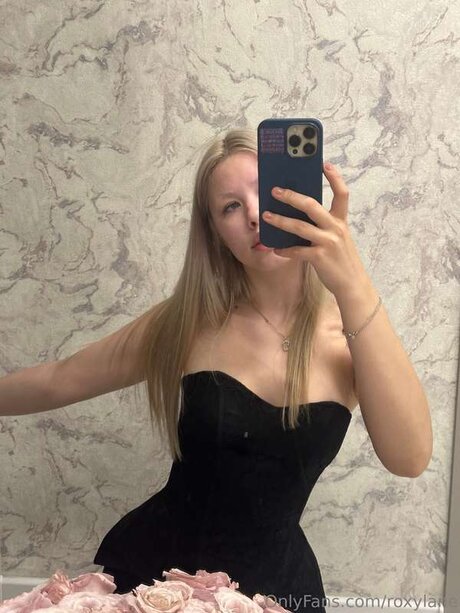 Roxylane porno nackt foto