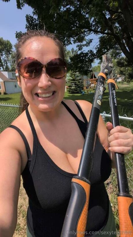 Sexyteach69 schauspielerin porno bilder