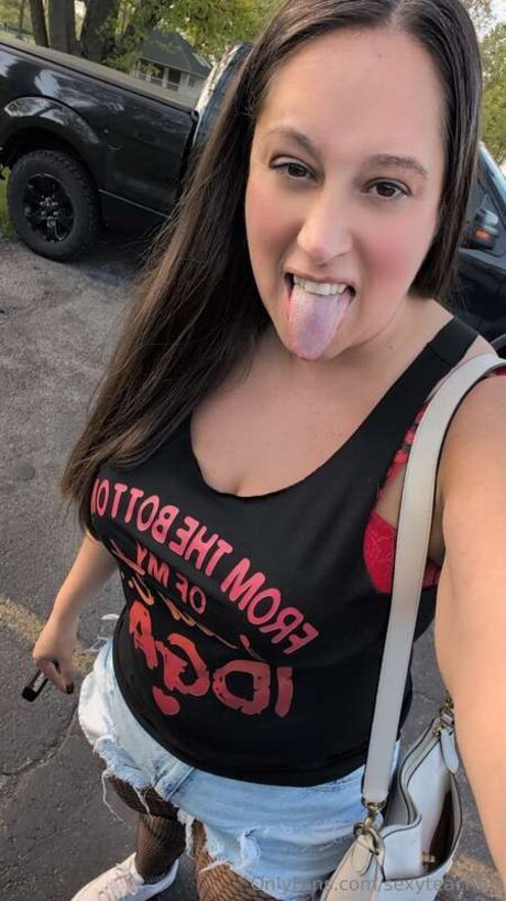 Sexyteach69 nackt pornografische bild