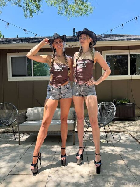 Iwantblondi heiße pornographische bild