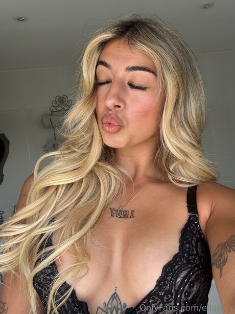 Ellaajasminee porno schöne bild