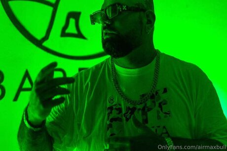 Airmaxbull perfekte akt archiv