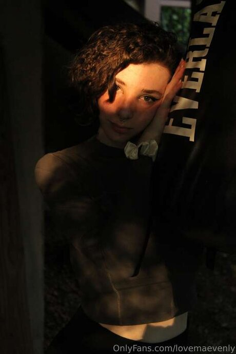 Lovemaevenly model nackte galerie