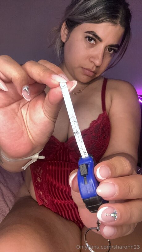 Sharonn23 xxx nackt foto